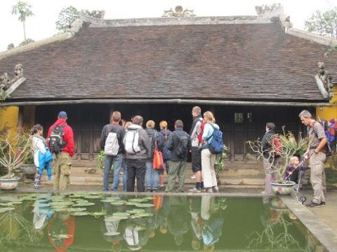 ໄປຢ້ຽມຢາມ ເຮືອນສວນ ຢູ່ ນະຄອນເຫ້ວ